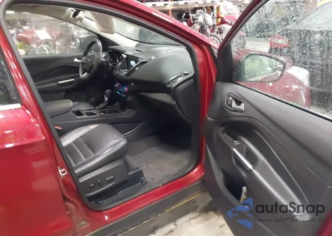 2018 Ford Escape Titanium from USA, damaged, VIN 1FMCU9J91JUC21745